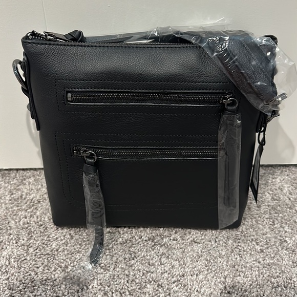 Botkier Chelsea Leather Crossbody Bag NWT - Picture 4 of 7